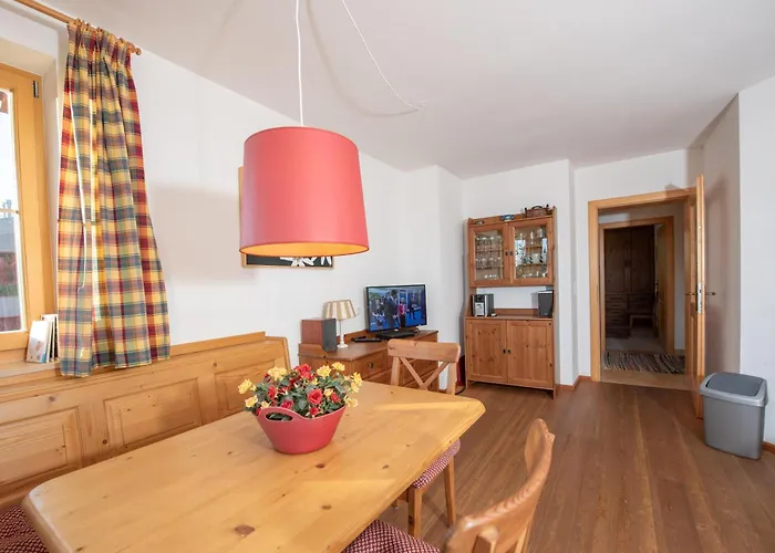 Haus Filzstein 145 24 Криммл